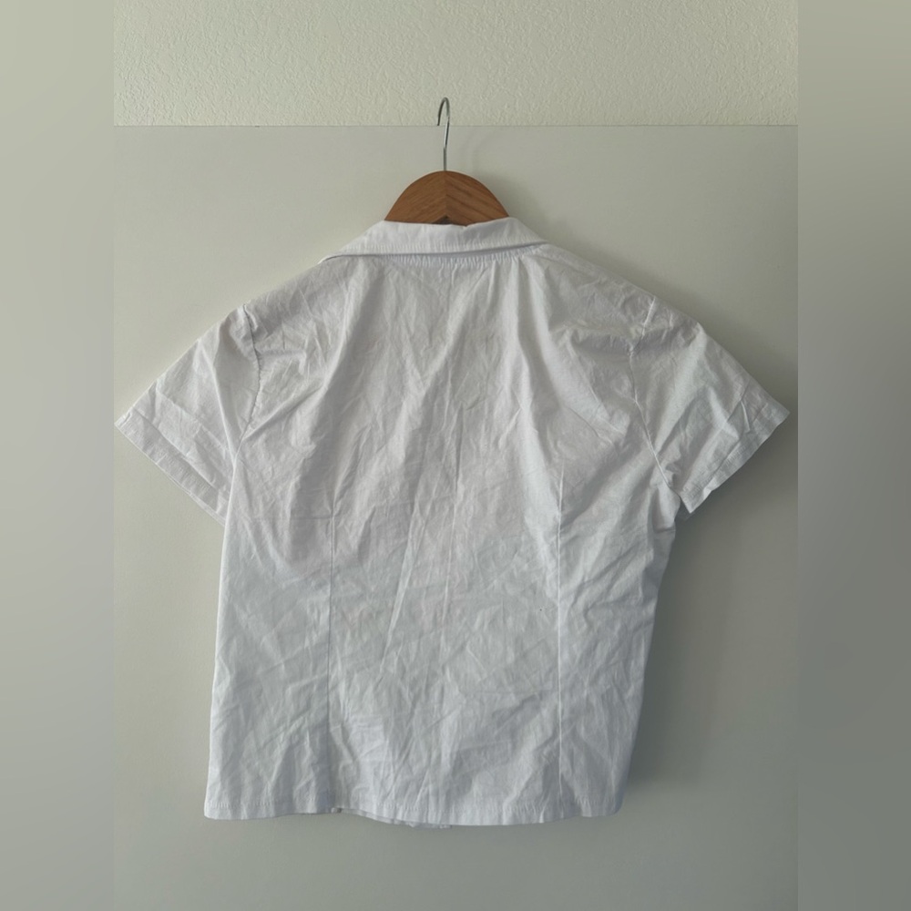 Button Up Top - Picture 3 of 3